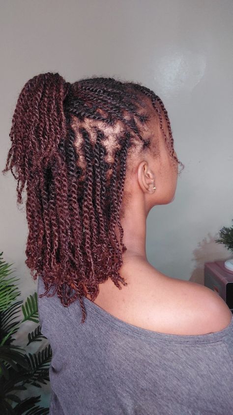 "Image of a black woman with 4c ginger hair styled in mini twists." Light Brown Twists, Ginger Mini Twists, Twists On 4c Hair, Natural Twist Out, Mini Twists Natural Hair, Copper Brown Hair, Twists Hairstyles, Hair Twists, Natural Twists