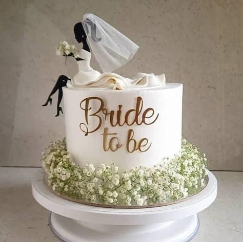 Shower Party Cake Bride, Hen Party Cake Ideas, Bride Cake Ideas, Bridal Shower Ideas Cake, Bridal Shower Cake Ideas Elegant, Bridal Shower Cake Designs, Bride Shower Cake, Bachelorette Cake For Bride, Cake For Bachelorette Party