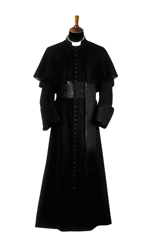 Goth Priest Outfit, Preist Outfits Male Aesthetic, Cassock Priest, Priest Outfit, Priest Robes, Priest Costume, University Professor, Stage Costume, Dress Robes