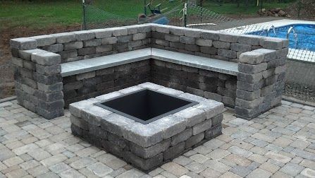 Cinder Block Fire Pit, Brick Fire Pit, Concrete Patios, Fire Pit Furniture, Fire Pit Designs, Backyard Fire, Fire Pit Patio, Fire Pit Backyard, Concrete Patio