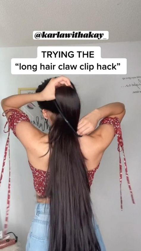 TESTING the “Long hair Claw Clip Hack” #fail @karlawithakay_ 💖 #hairstyle #hairstyles #hair Bride Hair Clips, Extra Long Hair, Hair Growing Tips, Really Long Hair, Long Hair Tutorial, Hair Tips Video, Clip Hairstyles, Cute Hairstyles For Medium Hair, Grow Hair Faster