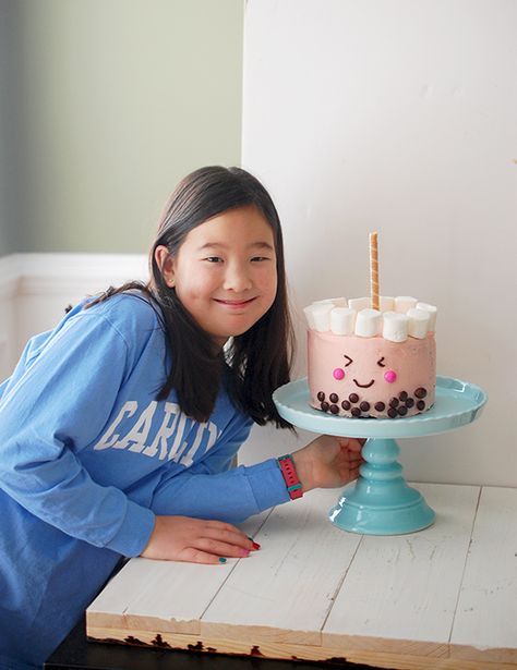 Bubble Tea Cupcakes, Boba Tea Cake Ideas, Bubble Tea Cake Design, Bubble Tea Birthday Party, Cake For 12th Birthday Girl, Boba Cake Birthday, Cakes For 12th Birthday Girl, Boba Birthday Cake, Boba Tea Party Theme