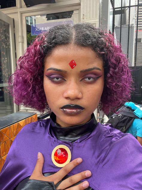 Raven Makeup Ideas Teen Titans, Raven Titans Makeup, Raven Makeup Teen Titans Oc, Raven Eye Makeup Teen Titans, Raven Costume Makeup, Raven Makeup Teen Titans, Raven Makeup Ideas, Raven Cosplay Diy, Raven Cosplay Makeup