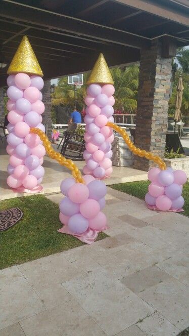 Rapunzel Birthday Backdrop, Princess Balloon Arch Disney, Disney Princess Birthday Party Balloons, Princess Balloon Arch Ideas, Princess Birthday Balloons, Princess Party Balloons, Rapunzel Decorations, Princess Balloon Arch, Princess Balloon Garland