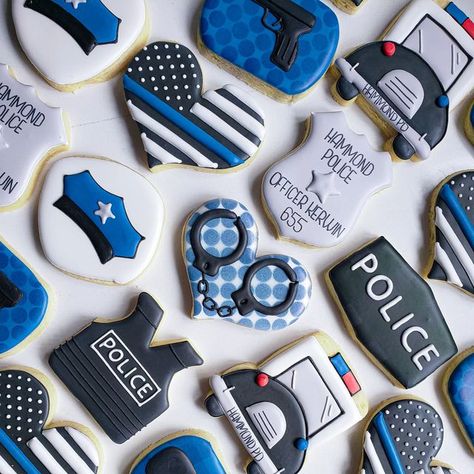 Cop Cookies Decorated, Police Graduation Cookies, Police Officer Cookies, Police Decorated Cookies, Law Enforcement Cookies, Cop Cookies, January Cookies, Manly Cookies, Congratulations Cookies