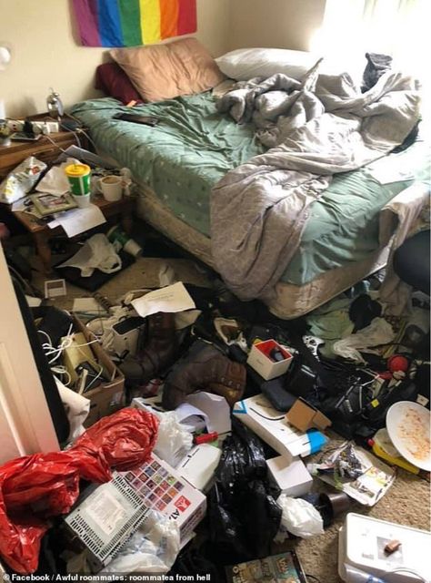 Messy Bedroom, Dirty Room, Room Aesthetic, High Class, Mood Pics, Laundry Clothes, Dream Life, To Do List, Dorm Room