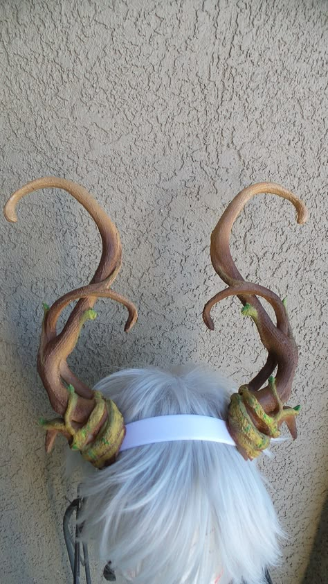 "They are large and majestic, statement cosplay horns. May be requested unpainted for your own project. They stand about 12\" long. The set is attached to a headband but will come unattached to better protect them during shipping Screws and predrilled headband will be included! Processing time is 3-5 days however the closer it gets to Holidays the processing time is longer as we get a lot of orders at the same time so please order soon:) You will be amazed at how light they are and how great the Cosplay Horns, Antler Headband, Horn Headband, Whimsical Fairy, Idee Cosplay, Horror Movie Characters, Cosplay Diy, Deer Antlers, Fantasy Clothing