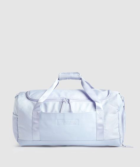 #gymshark #newbag #backpack #bag #everydaybag #gymbag #accessories #womensbag #mensbag #overnightbag #gymessentials #carryonbag #airportbag #winteressentials #gymstyle #travelbag #lilac #silver #silverlilac #minibag #holdallbag Gym Clothing Brands, Shark Bag, Athleisure Inspiration, Athletic Dresses, Gym Kit, Athleisure Men, Gym Shark, Zip Puller, Gym Clothing