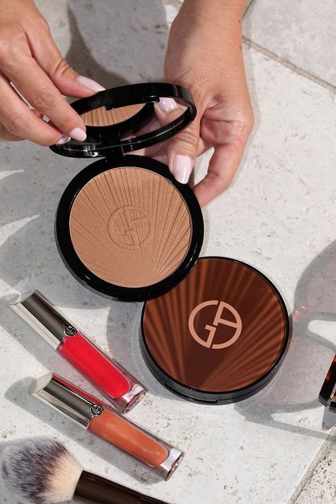 Armani Luminous Silk Bronzer + Prisma Glass - The Beauty Look Book Armani Luminous Silk, Armani Makeup, Armani Beauty, Sweet Summertime, Spring Beauty, Look Book, Christmas 2024, Makeup Skin Care, Makeup Products