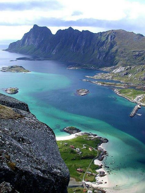 Lofoten Island, Norway Dingle Peninsula Ireland, Dingle Peninsula, Kerry Ireland, Real Estat, Nordland, Ireland Vacation, Necklace Swarovski, Beach Paradise, Lofoten