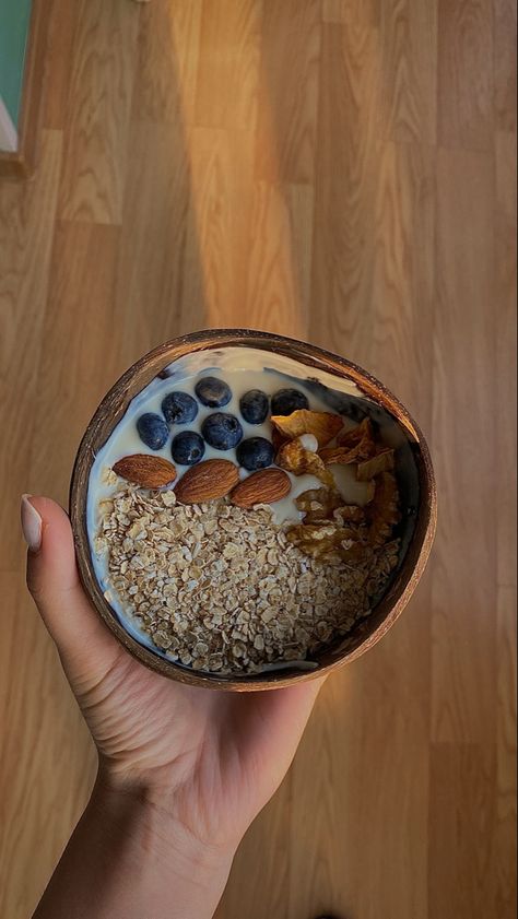 #breakfast #healthyfood #lifestyle #aesthetic #foodphotography #foodislove #recipe #lifestyle #yogurt #vegan #almond #fruit #oats Nourishing Meals Aesthetic, Vegan Cooking Aesthetic, Almond Girl Aesthetic, Almond Girl Food, Almond Daughter Aesthetic Food, Almond Daughter Food, Almond Mom Aesthetic, Almond Daughter Aesthetic, Vegan Lifestyle Aesthetic