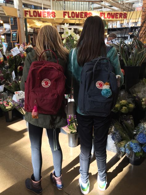 Fjallraven kanken backpacks❤️✨ Kanken Backpack Mini, Mochila Fjallraven Kanken, Mochila Kanken, Riley Matthews, Kanken Classic, Backpack Fjallraven, Fjall Raven, Fjällräven Kånken, Kanken Mini