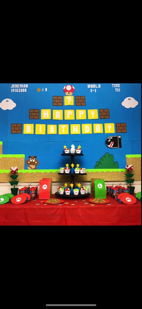 Super Mario Backdrop, Mario Backdrop, Super Mario Birthday Cake, Mario Diy, Birthday Cake Table, Mario Birthday Cake, Cake Backdrops, School Hallway, Cake Table Birthday