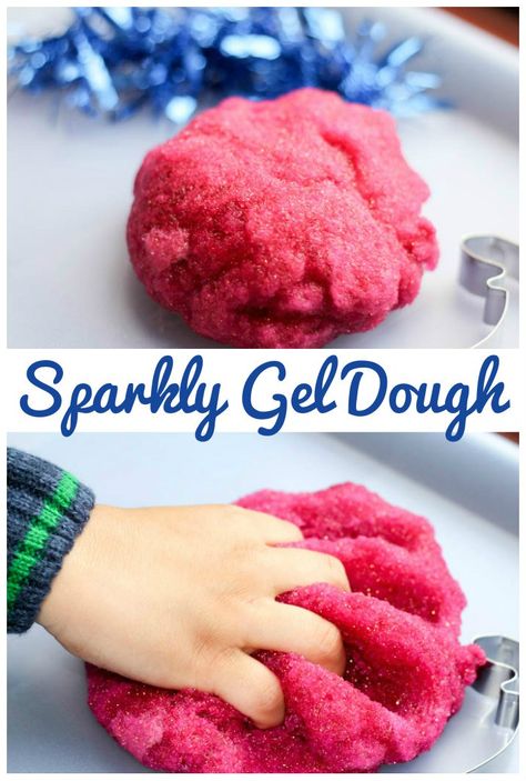 Sparkly gel dough simple and squidgy playdough recipe for sensory play Simple Playdough, Playdough Recipe, Messy Play, Play Food, Sensory Activities, Play Doh, Sensory Play, Christmas Activities, Toddler Crafts