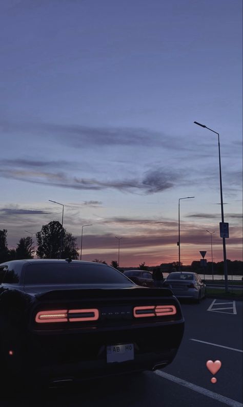 Challenger Dodge Aesthetic, Cars Wallpaper Dodge, Dodge Challenger Aesthetic Wallpaper, Doge Challenger Aesthetic, Challenger Aesthetic, Dodge Aesthetic, Dodge Challenger Aesthetic, Dodge Challenger Wallpapers, Wallpaper Aesthetic Car