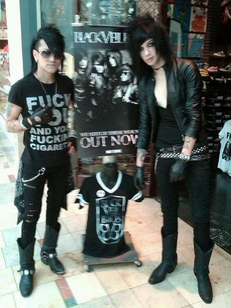 Vail Bride, Scene Punk, Andy Sixx, Ashley Purdy, Turn Back Time, Andy Black, Andy Biersack, Good Old Days, I'm With The Band