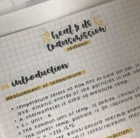 Nursing Notes Examples, Minimalist Notes, Aesthetic Note, Notes Inspo, Hand Lettering Worksheet, Aesthetic Notes, Bullet Journal Notes, Notes Ideas, School Organization Notes