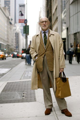 Bruce Boyer - The Man, The Writer - Album on Imgur Bruce Boyer, Writer Aesthetic, Fashion Writer, Ageing Gracefully, Old Man Fashion, Older Mens Fashion, The Sartorialist, Older Man, Gary Cooper