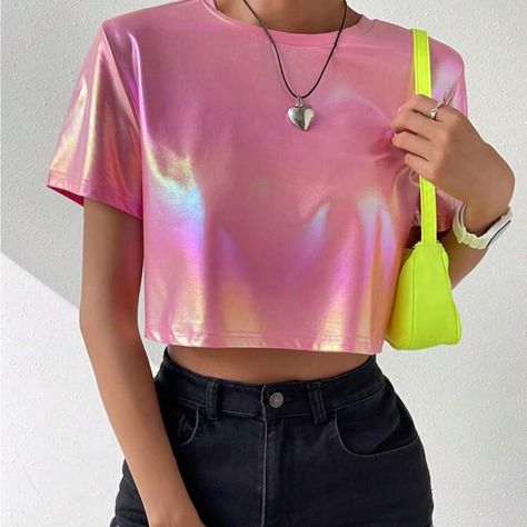 Crop Tops Colorful, Pink Chrome Outfit, Clothes Pink Aesthetic, Lisa Frank Fashion, Pink Pride Outfit, Cute Clothes Women, Colorful Clothing Aesthetic, Space Inspired Fashion, Hologram Outfit