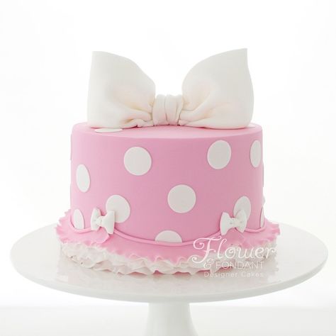 Instagram Birthday Cake 3 Yrs Old Girl, Birthday Cake 3 Yrs Old, 2year Birthday Cake, Birthday Cake 2 Year Girl, Cake For 2 Year Girl, Birthday Cake For 2 Year Girl, 2 Year Birthday Cake, Dot Cake, Polka Dot Cakes