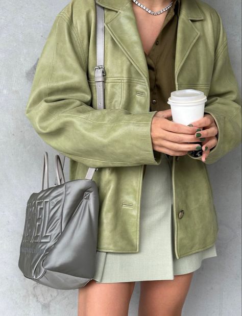 Corporate Baddie Colorful, Mint Green Jacket Outfit, Olive Color Outfits, Monochromatic Outfit Green, Moss Green Outfit, Monochrome Green Outfit, Sage Green Outfit Ideas, Maxine Wylde, Green Monochromatic Outfit