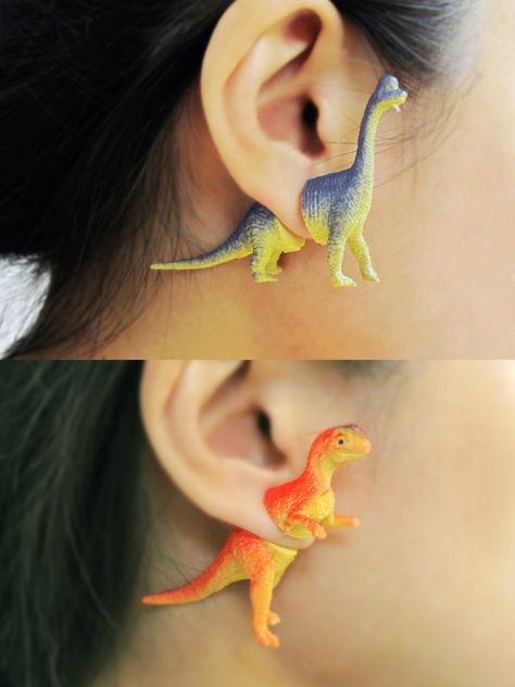 Retro Dinosaur, Plastic Dinosaur, Plastic Dinosaurs, Save Mother Earth, Dinosaur Earrings, ดินปั้น Polymer Clay, Funky Earrings, Recycled Jewelry, Dinosaur Toys