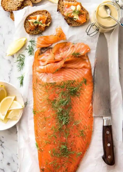 Homemade Cured Salmon Gravlax is arguably the easiest luxury food to make at home at a fraction of the cost of store bought! recipetineats.com Cured Salmon Recipe, Gravlax Recipe, Cured Salmon, Raw Salmon, Frozen Salmon, Recipetin Eats, Clam Recipes, Luxury Food, Cured Meats