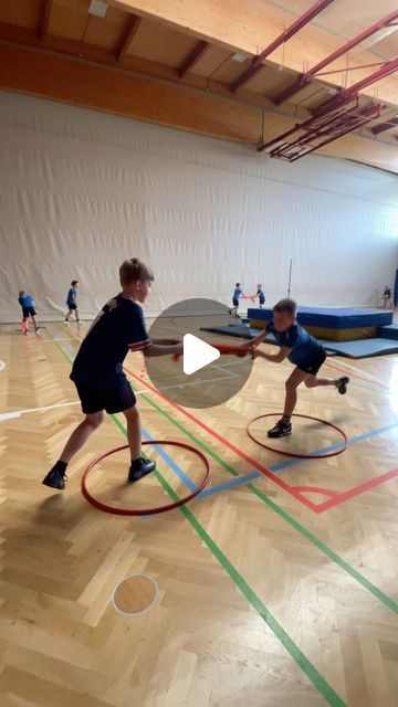 Balance Activities For Kids, Pe Activities, Pe Ideas, Pe Games, Gym Games, Fun Friday, Gross Motor Activities, Sports Day, Creative Activities For Kids