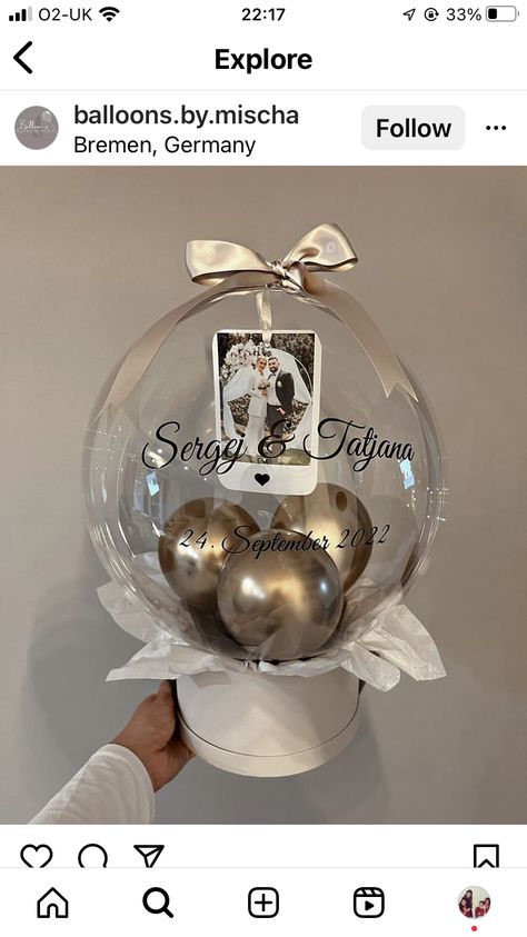 Transparent Balloons Decoration, Gifts In A Balloon, Wedding Bobo Balloons, Ballon Inside A Balloon, Clear Ballon Arrangement, Bobo Balloon Valentines Day, Filled Balloons Gift, Bubble Ballon Idea, Christmas Bobo Balloons