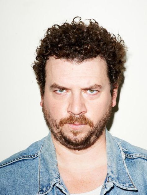 Classic Curly Lace Front Short Men Wigs #syntheticshortmenwigs #mencurlyshorthairstyle #menbrownshorthaircut American Actors Male, Men Wigs, Kenny Powers, Lace Front Short, Craig Robinson, Danny Mcbride, 29 December, Men's Wigs, Terry Richardson