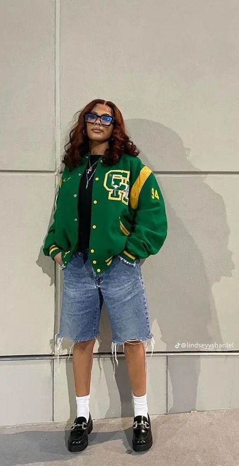 Jorts Outfit Thick Thighs, Womens Thrifted Outfits, Hbcu Spring Fling Outfits, Jots Outfits, Outfits With A Jersey, Campus Tour Outfit, Preppy Tomboy Outfits, Letterman Jacket Outfit Black Women, Jorts Outfit Women Summer