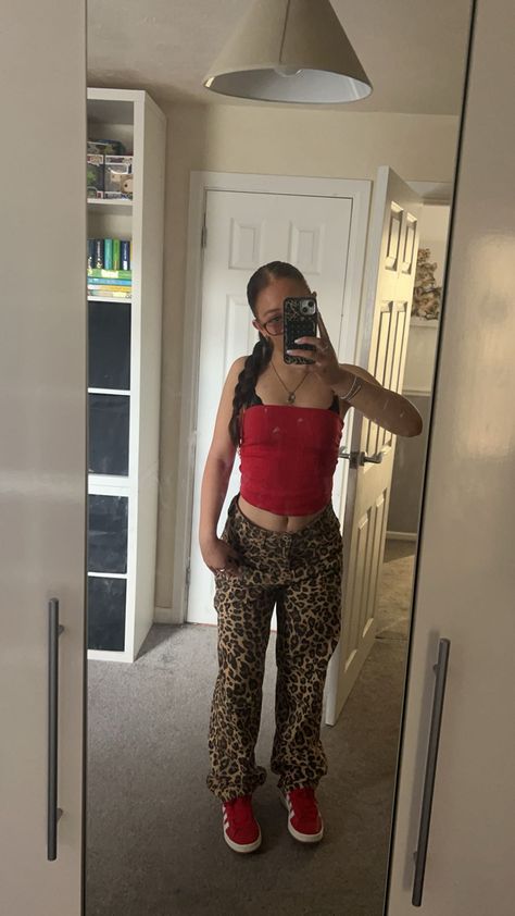 Red bandeau top
Cheetah print jeans Red And Cheetah Print Outfits, Outfits With Cheetah Print Pants, Cheetah Print Leggings Outfit, How To Style Leopard Pants, Black Short Bodycon Dress, Cheetah Print Pants Outfit, Cheetah Pants Outfit, Cheetah Print Outfit, Jeans With Flowers