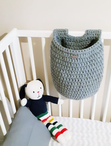 Crochet Crib, Crochet Hanging Basket, Basket Nursery, Crib Organizers, Hanging Crib, Crochet Hanging, Crochet Storage Baskets, Crochet Nursery, Crochet Storage