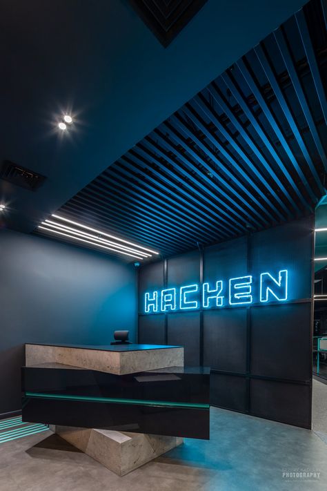 Photoshoot of interior design of Hacken office in Kyiv on Behance Gaming Studio Design, Game Studio Office, Vr Room Interior Design, Gym Studio Design, Gym Reception Design, Modern Gym Interior Design, Gaming Interior, Cyberpunk Office, Cyberpunk Interior Design