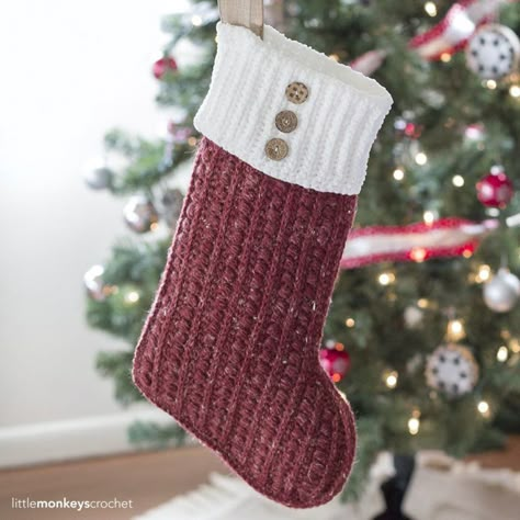 Diy Christmas Stockings Ideas, Christmas Stocking Pattern Free, Diy Christmas Stockings, Christmas Stockings Ideas, Stocking Pattern Free, Stocking Crochet, Crochet Christmas Stocking Pattern, Unique Christmas Stockings, Matching Stockings