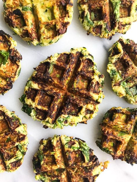 Savory Zucchini Waffle Fritters (gluten-free) Waffles Healthy, Zucchini Waffles, Waffle Iron Recipes, Healthy Waffles, Waffle Ingredients, Waffle Maker Recipes, Savory Waffles, Breakfast Waffles, Paleo Recipes Easy