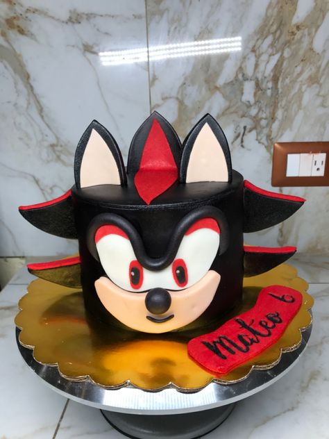 Shadow Hedgehog Cake, Shadow The Hedgehog Birthday Cake, Shadow Sonic Birthday Party, Sonic And Shadow Birthday Cake, Shadow The Hedgehog Cake Ideas, Shadow The Hedgehog Party Ideas, Sonic Shadow Birthday Cake, Sonic Shadow Birthday Party, Sonic And Shadow Cake