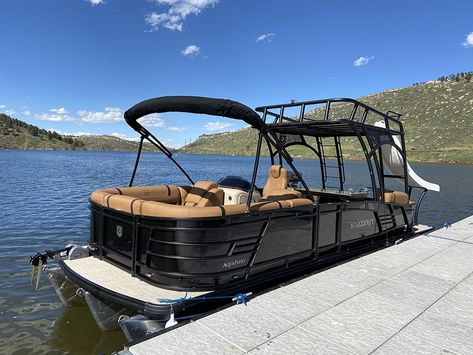 Pontune Boat, Pontoon Boat With Slide, Electric Pontoon Boat, Pontoon Boat Ideas, Curved Stairway, Pontoon Boat Party, Luxury Pontoon Boats, Pontoon Party, Water Vehicles