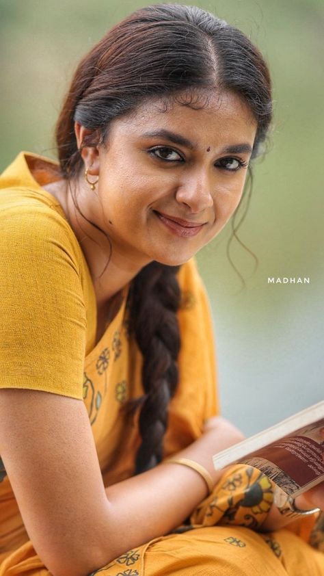 Keerthy Suresh Face, Keerthi Suresh Saree, Keerthy Suresh Saree, Portrait Practice, Close Up Faces, Keerthi Suresh, Reference Photos For Artists, Keerthy Suresh, Actress Hairstyles