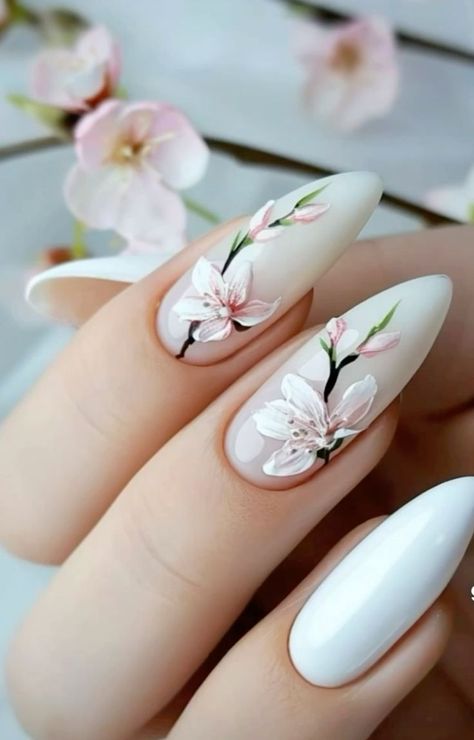 #nails #naildesign Milky Nails, Fancy Nails Designs, Thanksgiving Nails, White Nail, Nagel Inspo, Nail Designs Glitter, Floral Nails, Chic Nails, Fancy Nails