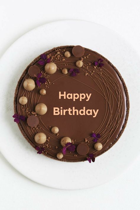 Chocolate Birthday Cake Decoration, Birthday Cake Alternatives, Cake Decorating Books, Birthday Cake For Husband, Chocolate Cake Designs, Chocolate Truffle Cake, Cake For Husband, Cake Decorating For Beginners, Simple Cake Designs