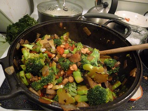 Eggplant Stir Fry, Be At Peace, Broccoli Stir Fry, State Of Being, Broccoli Cauliflower, Fried Vegetables, Eggplant Recipes, Vegetable Stir Fry, Broccoli Recipes