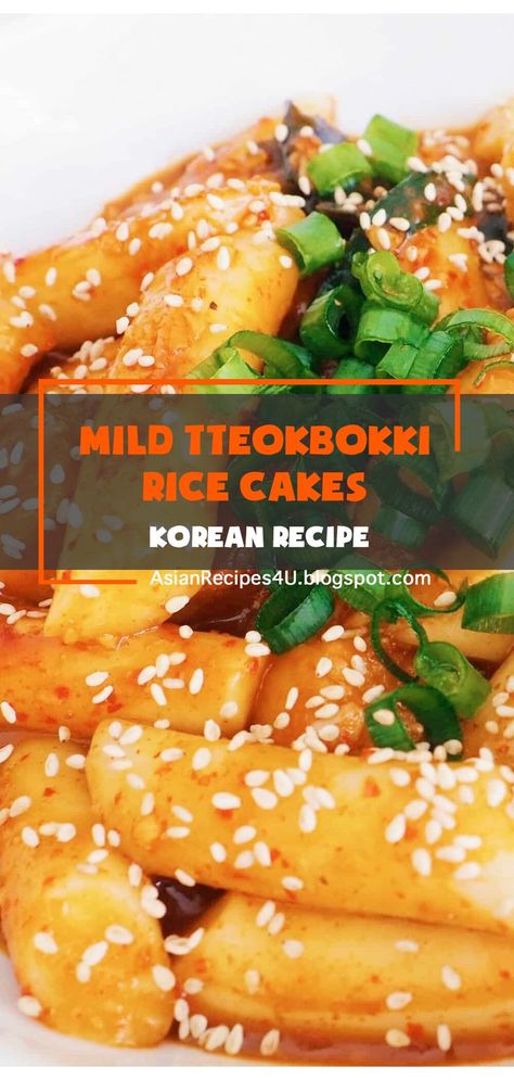 Mild Tteokbokki Rice Cakes. Spicy, sweet, chewy rice cakes. This is one popular Korean street vendor snack. It's so delicious and easy to make at home. #Korean #Recipes #Cakes Tteokbokki Rice Cakes, Home Korean, Tteokbokki Recipe, Easy Korean Recipes, Rice Cake Recipes, Korean Street Food Recipes, Spicy Rice, Spicy Korean, Korean Recipes