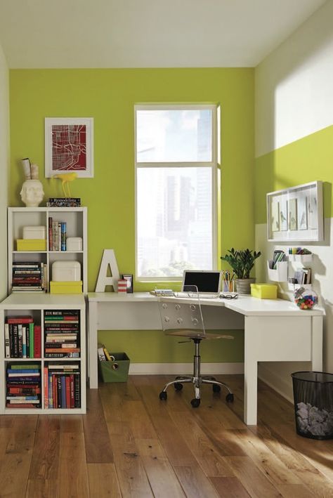 Not all greens are equal. Make a bold statement with lime or neon green. We love the balance of this bright green accent wall and accompanying decorative stripe with complementary white walls, furniture and decor. Lime Green Rooms, Lime Green Bedrooms, Lime Green Walls, Green Bedroom Walls, Guest Bedroom/office, Basement Guest Rooms, Hijau Neon, Green Accent Walls, Box Room