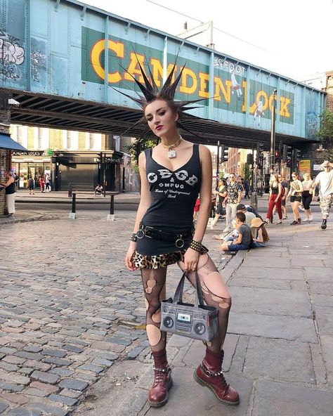 Camden Town 🇬🇧 Dress DIY made by me ✂ #camden #london #travel #uk #england #camdentown #rebellionfestival #rebellion2018 #punk #punkrock… 80s Punk Outfits, Riot Grrl Fashion, British Punk Fashion, Erin Micklow, Alt Culture, Punk Photoshoot, Extreme Haircut, 1970s Punk, Girly Punk