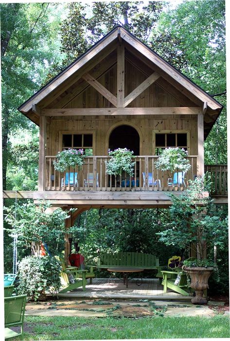 Design Case Mici, Backyard Storage Sheds, Backyard Storage, Tree House Designs, She Sheds, Shed Design, Tiny House Cabin, Farmhouse Cottage, Cabins And Cottages