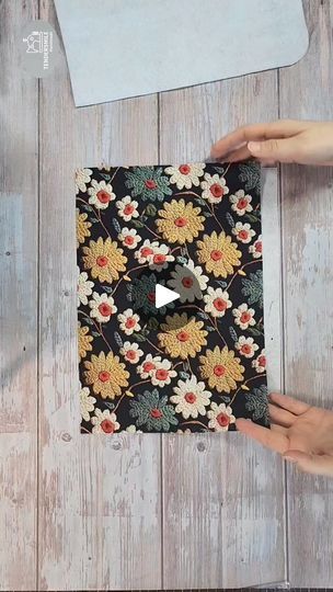 Tendersmile Handmade, Sew Projects, Tote Bag Tutorial, Bag Tutorial, 10k Views, Bags Tutorial, Sewing Bag, Wrist Strap, Clutch Wallet