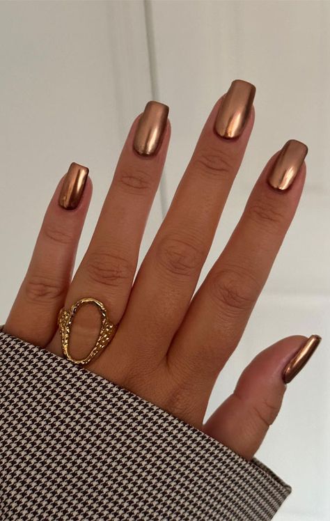 Fall nails, Fall Nail Art, Autumn Nails, Brown Fall Nails, Pick n Mix Fall Nails, Autumn Nail Art, Fall Nail Designs Short Fall Nails, Bronze Nails, Copper Nails, Brown Nails Design, September Nails, Chrome Powder, Homemade Beauty, Thanksgiving Nails, Metallic Nails