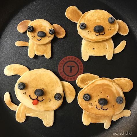 Pups❤ National Pancake Day, Hey Bartender, Kreative Snacks, Toddler Breakfast, Pancake Art, Food Art For Kids, Pancake Day, Toddler Snacks, Fun Kids Food