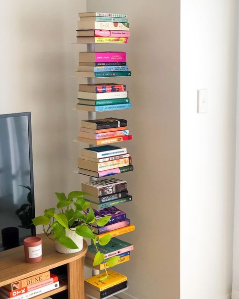 [PaidAd] 32 Floating Bookshelves Bedroom Ideas Tricks You Have To See #floatingbookshelvesbedroomideas Floating Vertical Bookshelf, Vertical Floating Bookshelves, Bookshelf Small Living Room, Cool Book Shelves Ideas, Books Small Space, Cool Bookshelf Ideas Bedroom, Bookshelf In Small Room, Book Storage Apartment, Small Room With Bookshelves